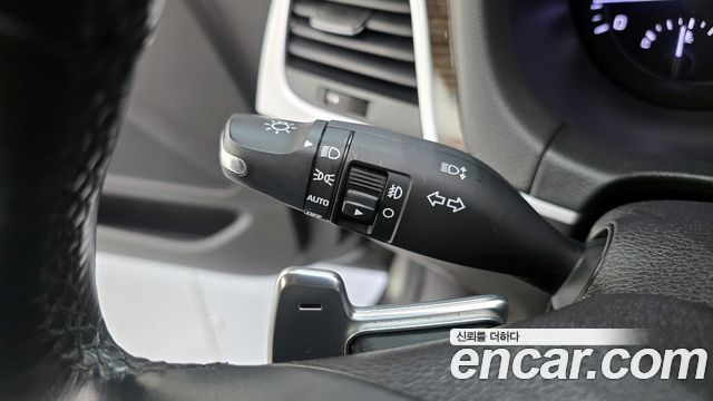 Genesis G80 2018 — photo 22