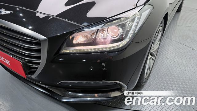 Genesis G80 2018 — photo 8