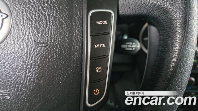 KG Mobility KORANDO 2013 — photo 31
