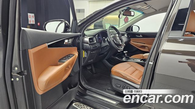Kia Sorento 2018 — photo 10