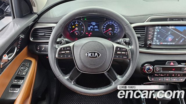 Kia Sorento 2018 — photo 13