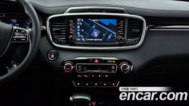 Kia Sorento 2018 — photo 14