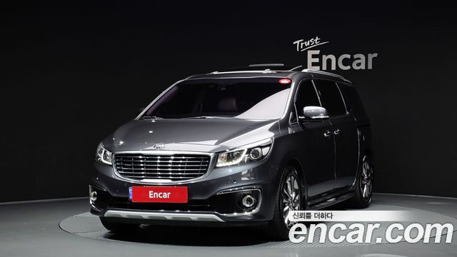 Kia Canival 2017 — photo 1