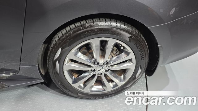 Kia Canival 2017 — photo 7