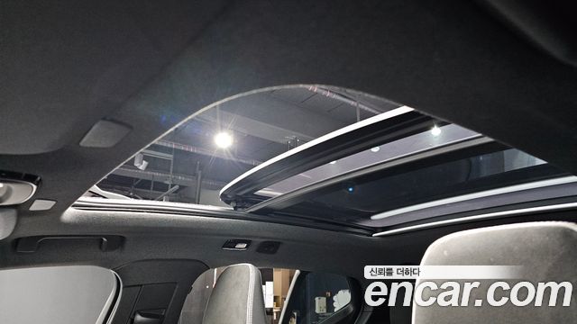 Volvo XC40 2025 — photo 25