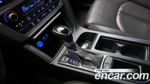 Hyundai Sonata 2015 — photo 9