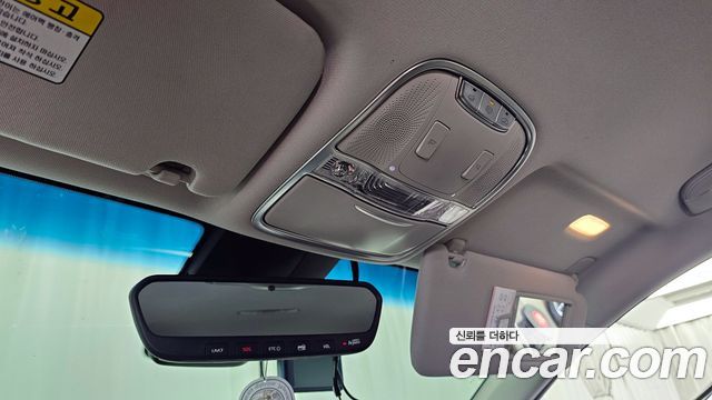 Kia K9 2019 — photo 17