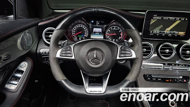 Mercedes-Benz GLC-Class 2018 — photo 19
