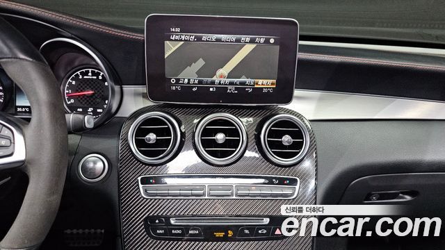 Mercedes-Benz GLC-Class 2018 — photo 21