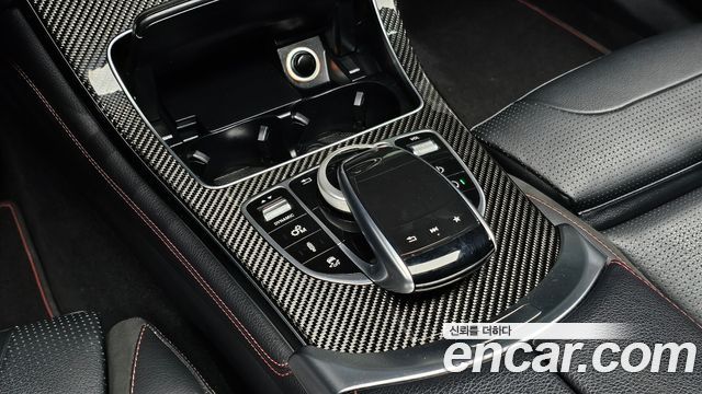 Mercedes-Benz GLC-Class 2018 — photo 23