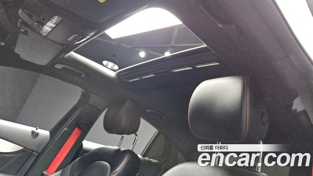 Mercedes-Benz GLC-Class 2018 — photo 25