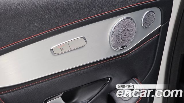 Mercedes-Benz GLC-Class 2018 — photo 27