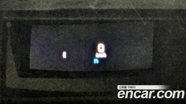 Mercedes-Benz E-Class 2019 — photo 16