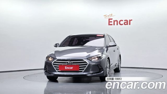 Hyundai AVANTE 2017 — photo 3