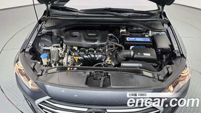 Hyundai AVANTE 2017 — photo 6