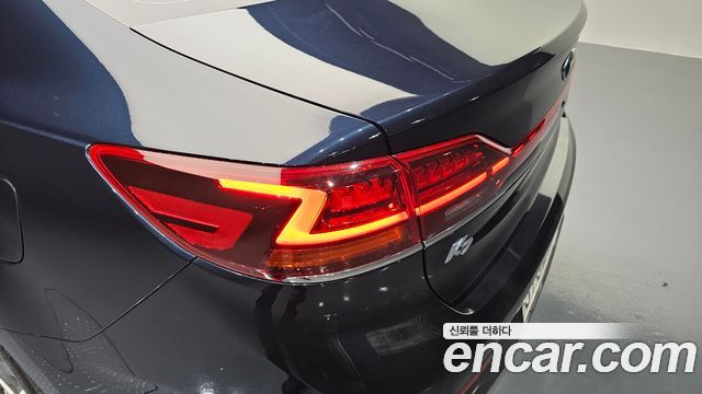 Kia K7 2020 — photo 9
