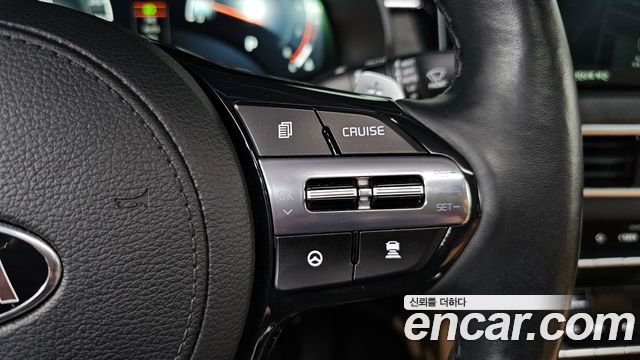 Kia K7 2020 — photo 28