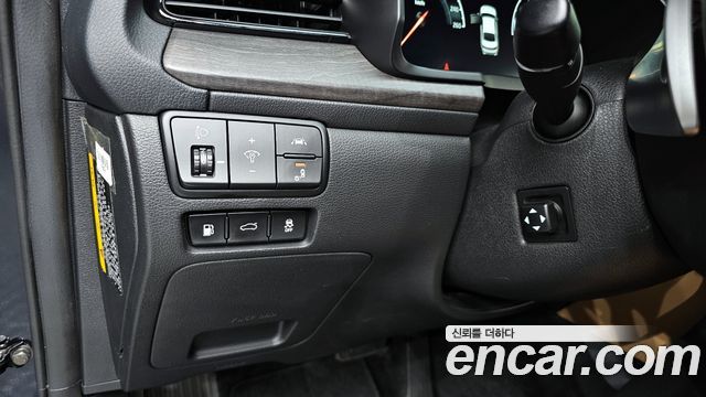 Kia K7 2020 — photo 30