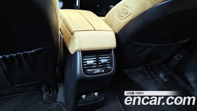 Kia K7 2020 — photo 31