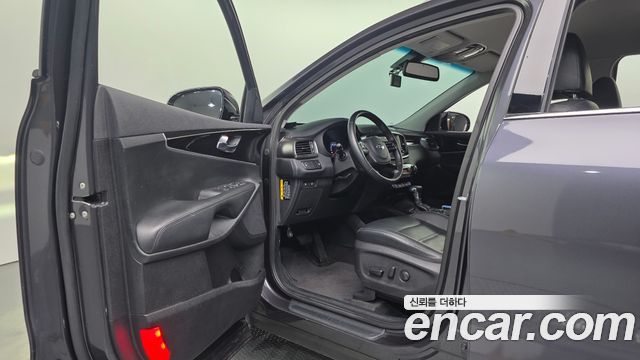 Kia Sorento 2018 — photo 10