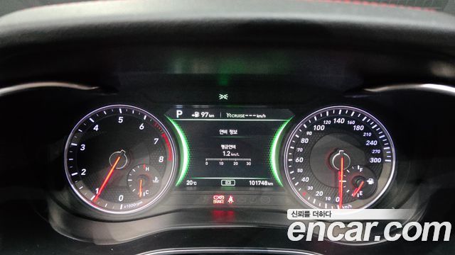 Genesis G70 2018 — photo 11