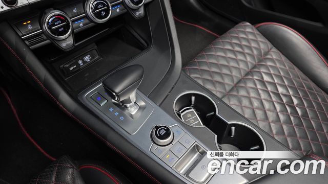 Genesis G70 2018 — photo 12