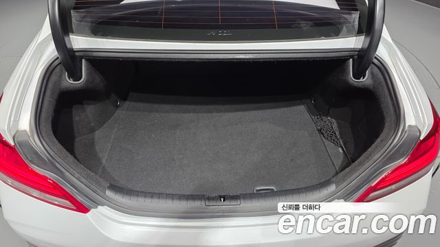 Genesis G70 2018 — photo 26