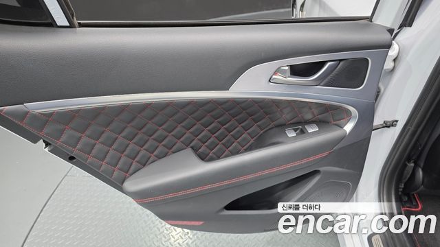 Genesis G70 2018 — photo 15