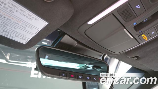 Genesis G70 2018 — photo 27