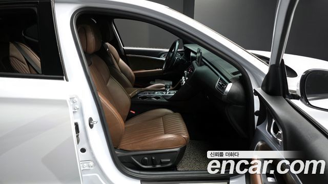 Genesis G70 2018 — photo 12