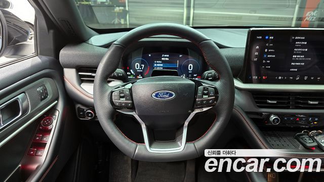 Ford Explorer 2025 — photo 19