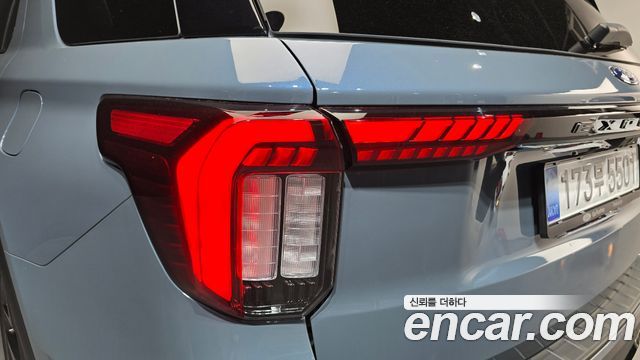 Ford Explorer 2025 — photo 9