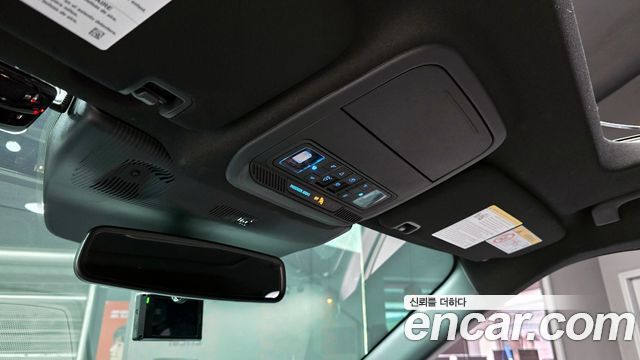 Ford Explorer 2025 — photo 29