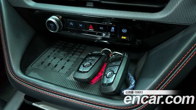Ford Explorer 2025 — photo 30