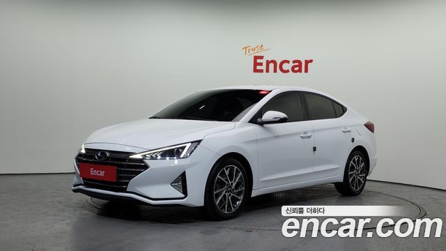 Hyundai AVANTE 2020 — photo 1