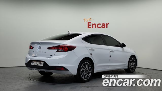 Hyundai AVANTE 2020 — photo 2