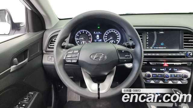 Hyundai AVANTE 2020 — photo 20