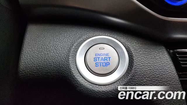Hyundai AVANTE 2020 — photo 22
