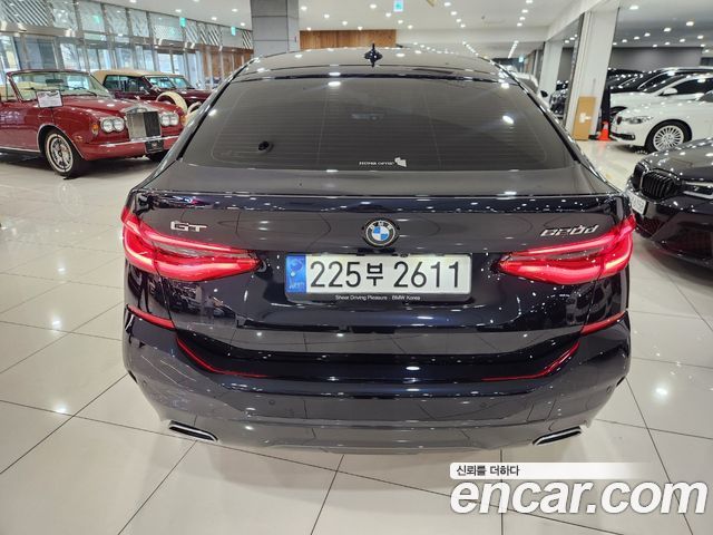 BMW Gran Turismo 2023 — photo 4