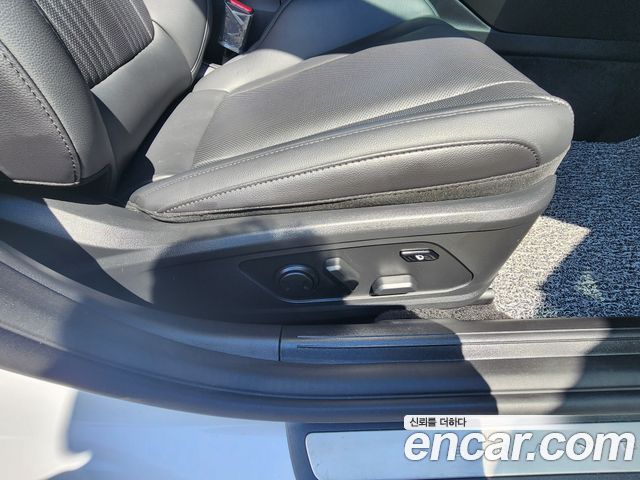 Hyundai Grandeur 2023 — photo 12