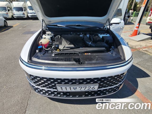 Hyundai Grandeur 2023 — photo 16