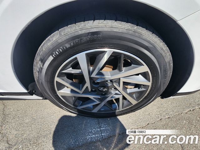 Hyundai Grandeur 2023 — photo 17