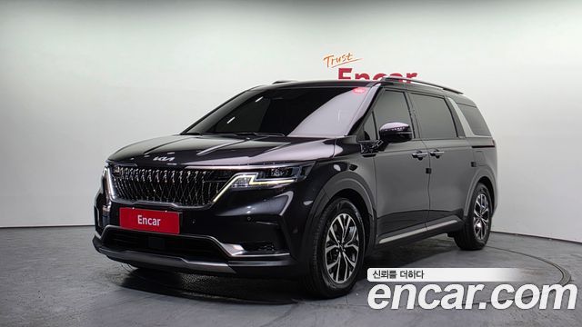 Kia Canival 2022 — photo 1