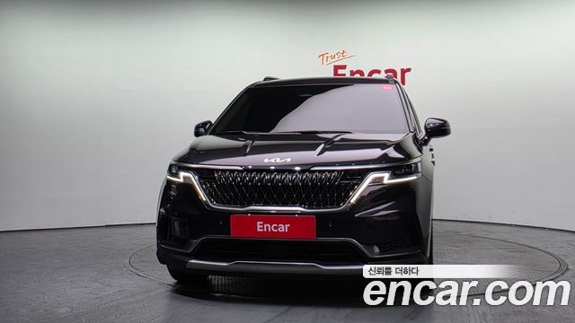 Kia Canival 2022 — photo 3