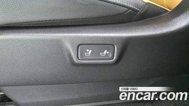 Kia Canival 2022 — photo 29