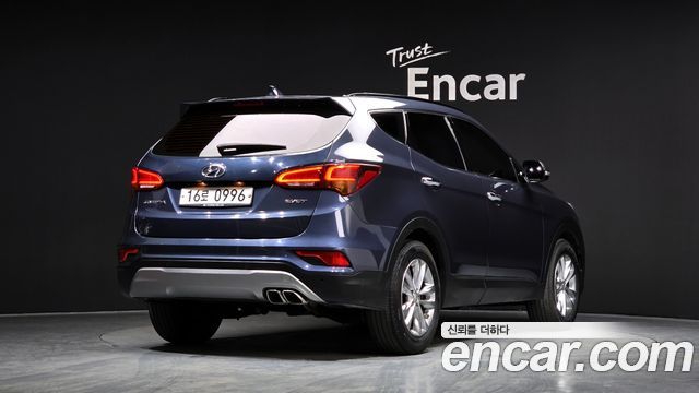 Hyundai Santafe 2016 — photo 2