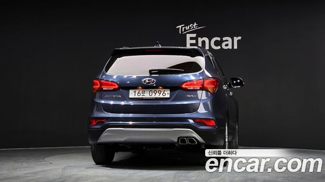 Hyundai Santafe 2016 — photo 4