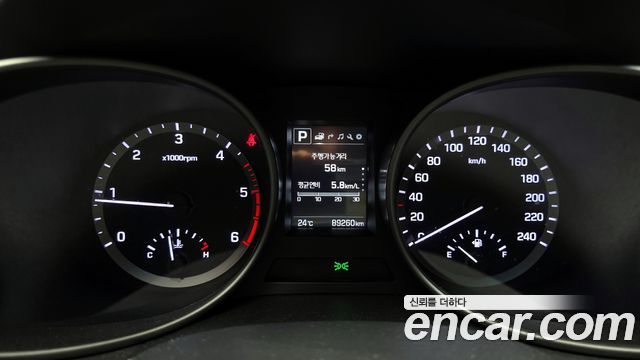 Hyundai Santafe 2016 — photo 8