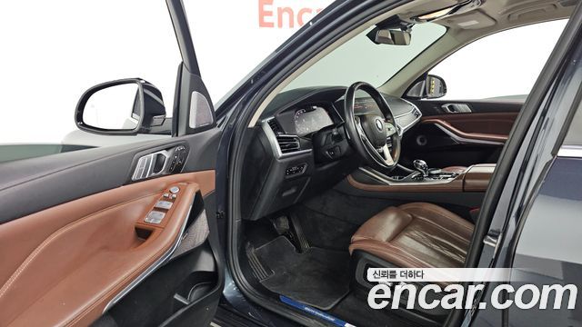 BMW X7 2022 — photo 10