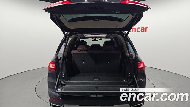 BMW X7 2022 — photo 20